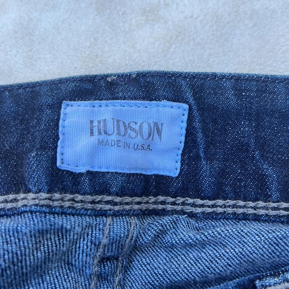 Hudson Beth mid rise baby boot jeans back pockets button closed size 28 long - Picture 4 of 14